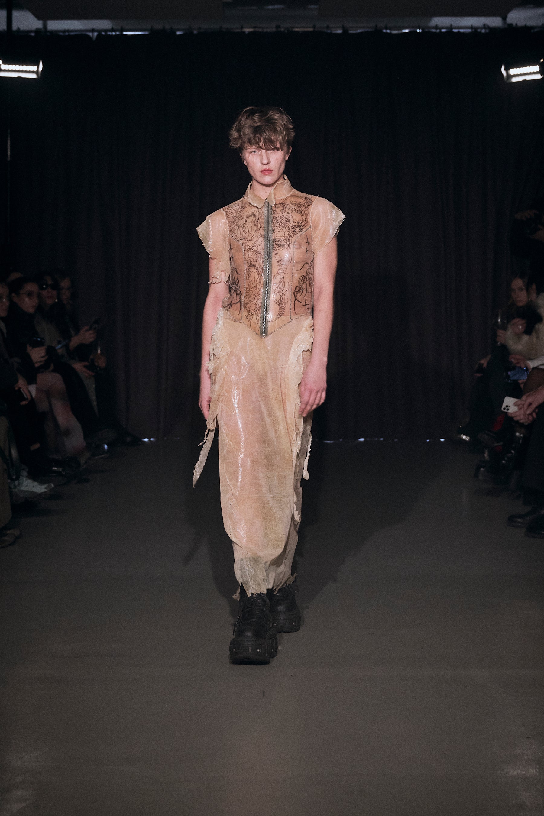LOOK 7