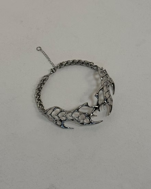 SCULPTURAL COLLIER NECKLACE