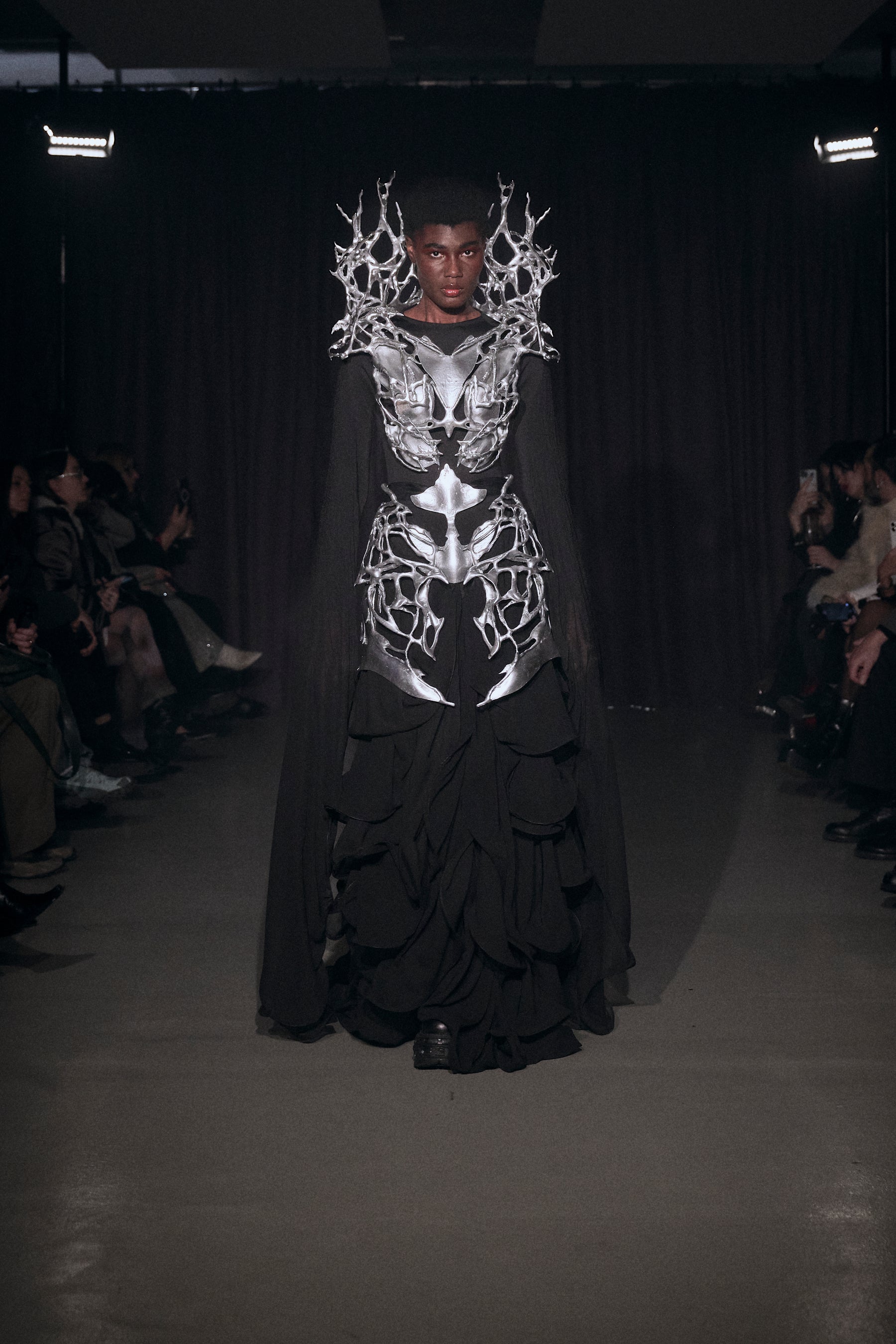 LOOK 11