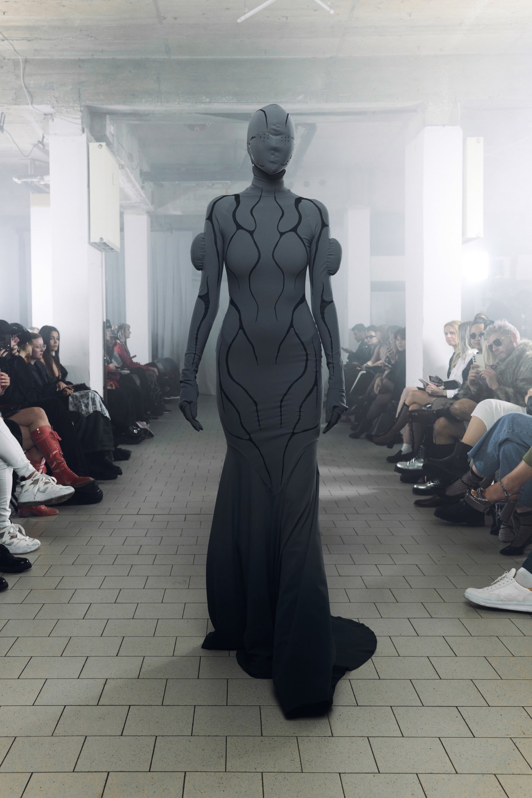 LOOK 2