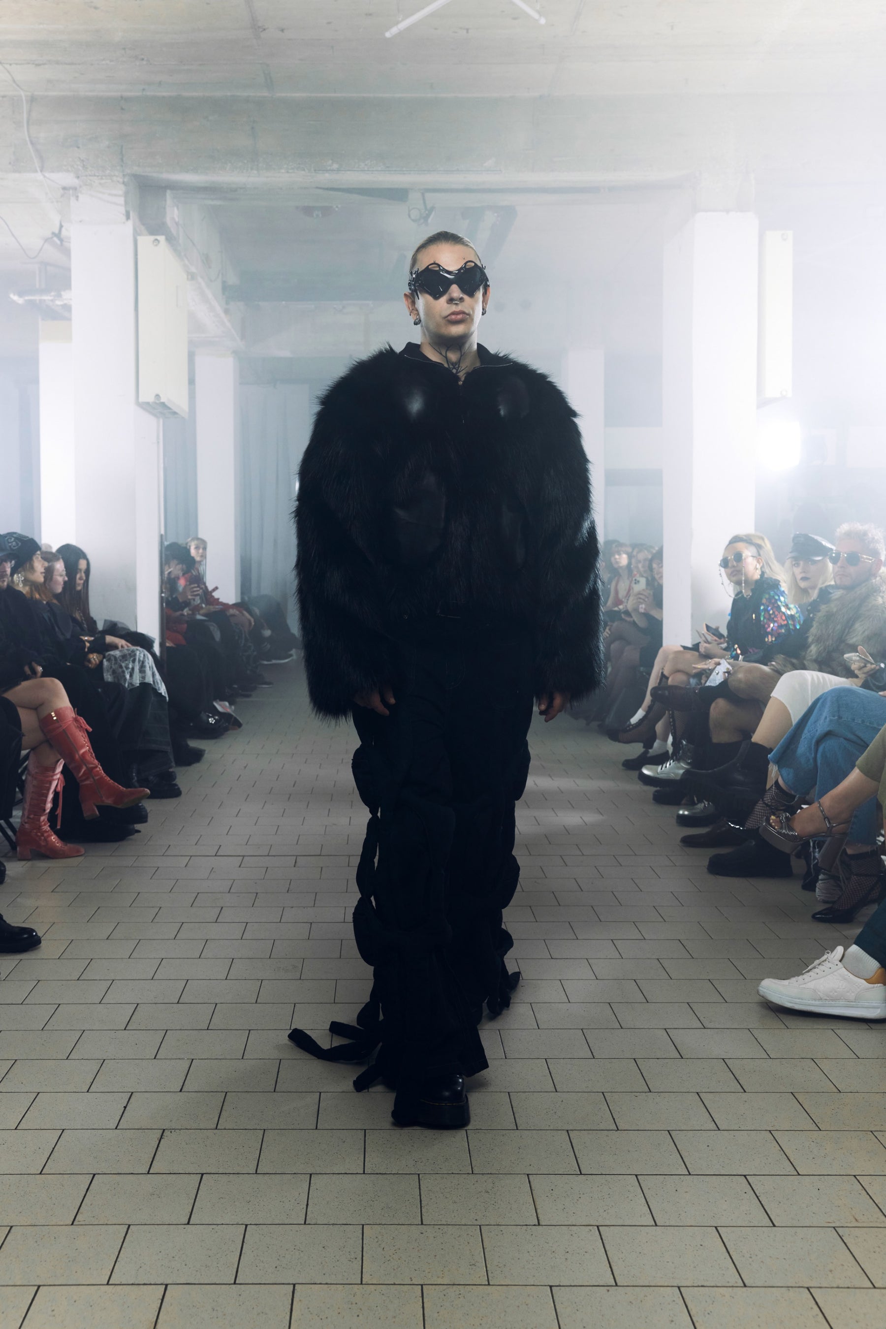 LOOK 5