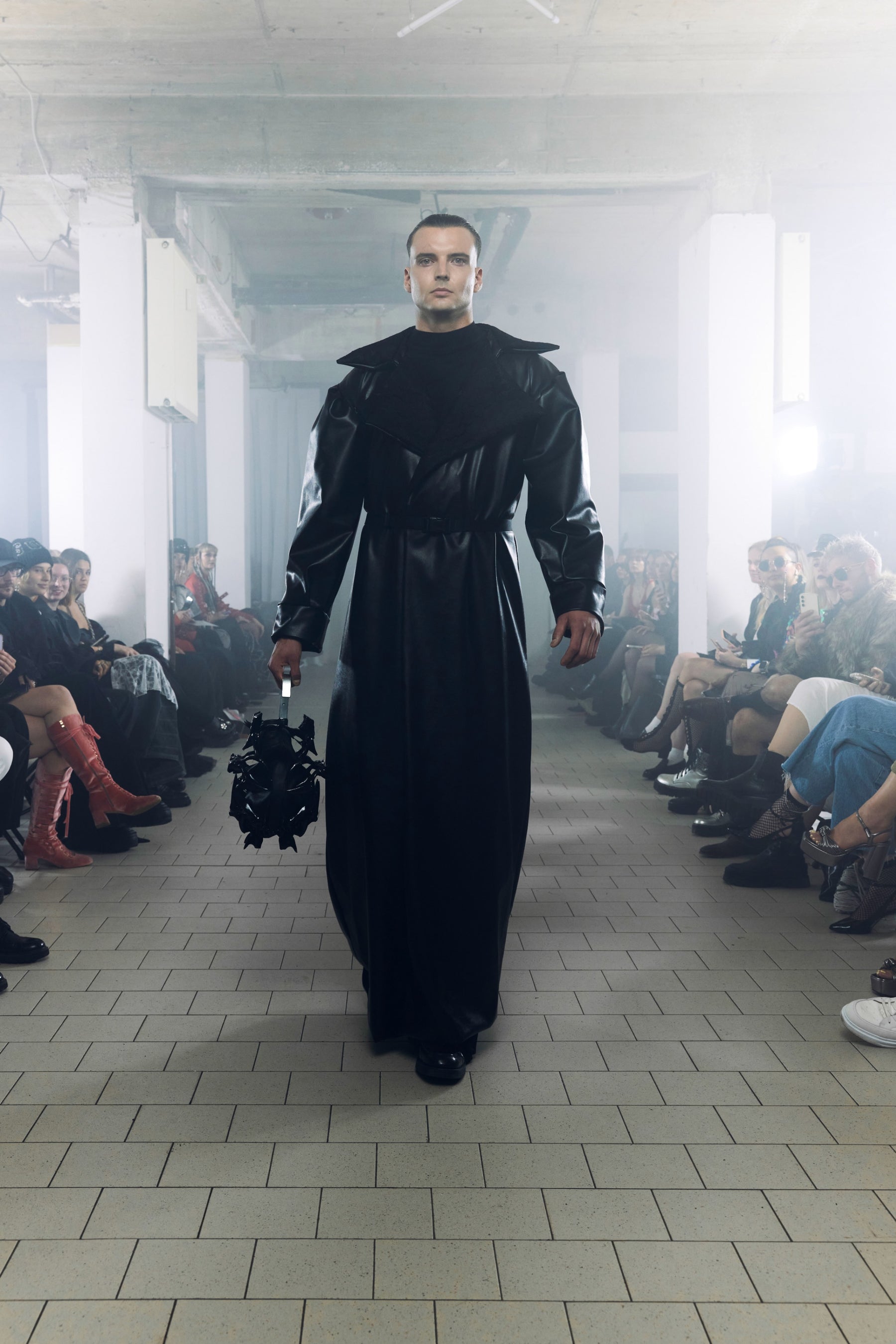 LOOK 8