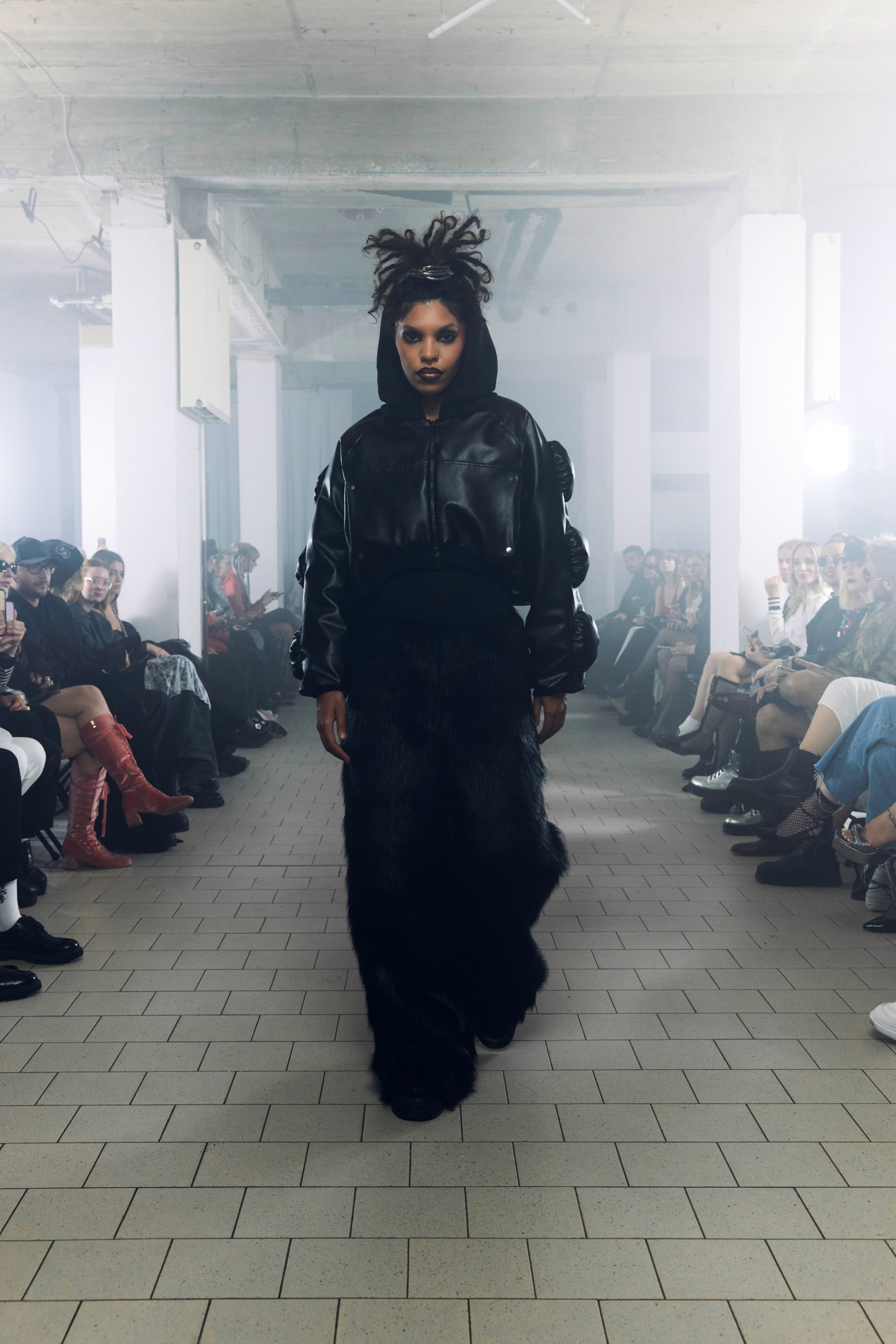 LOOK 7