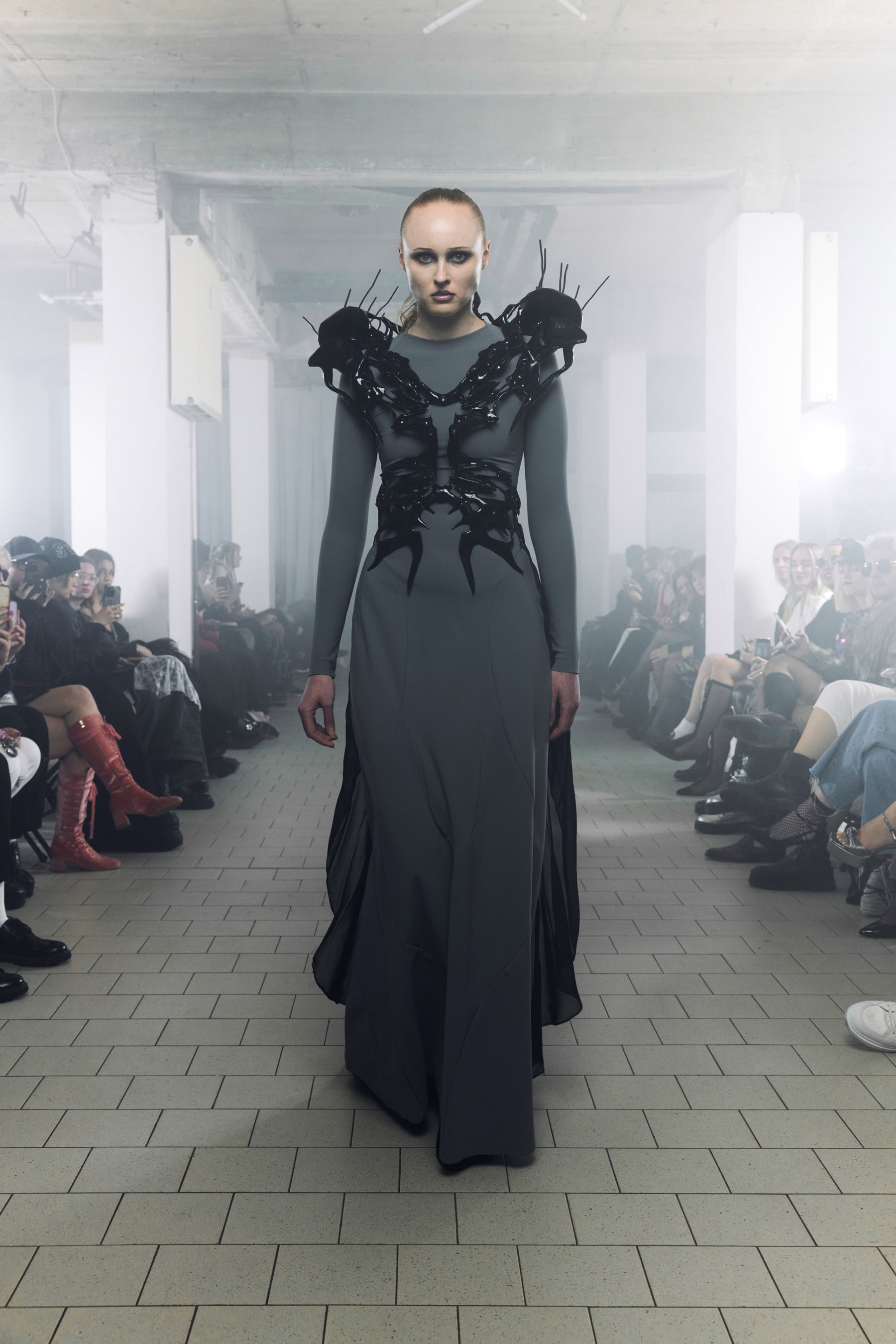 LOOK 9