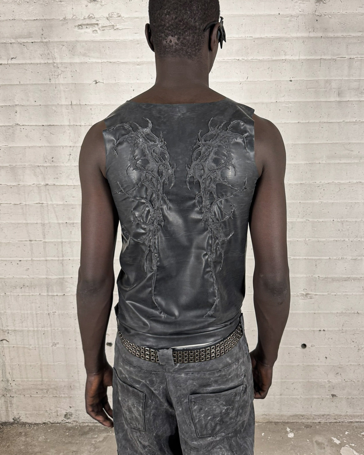 RELIEF LATEX TANKTOP