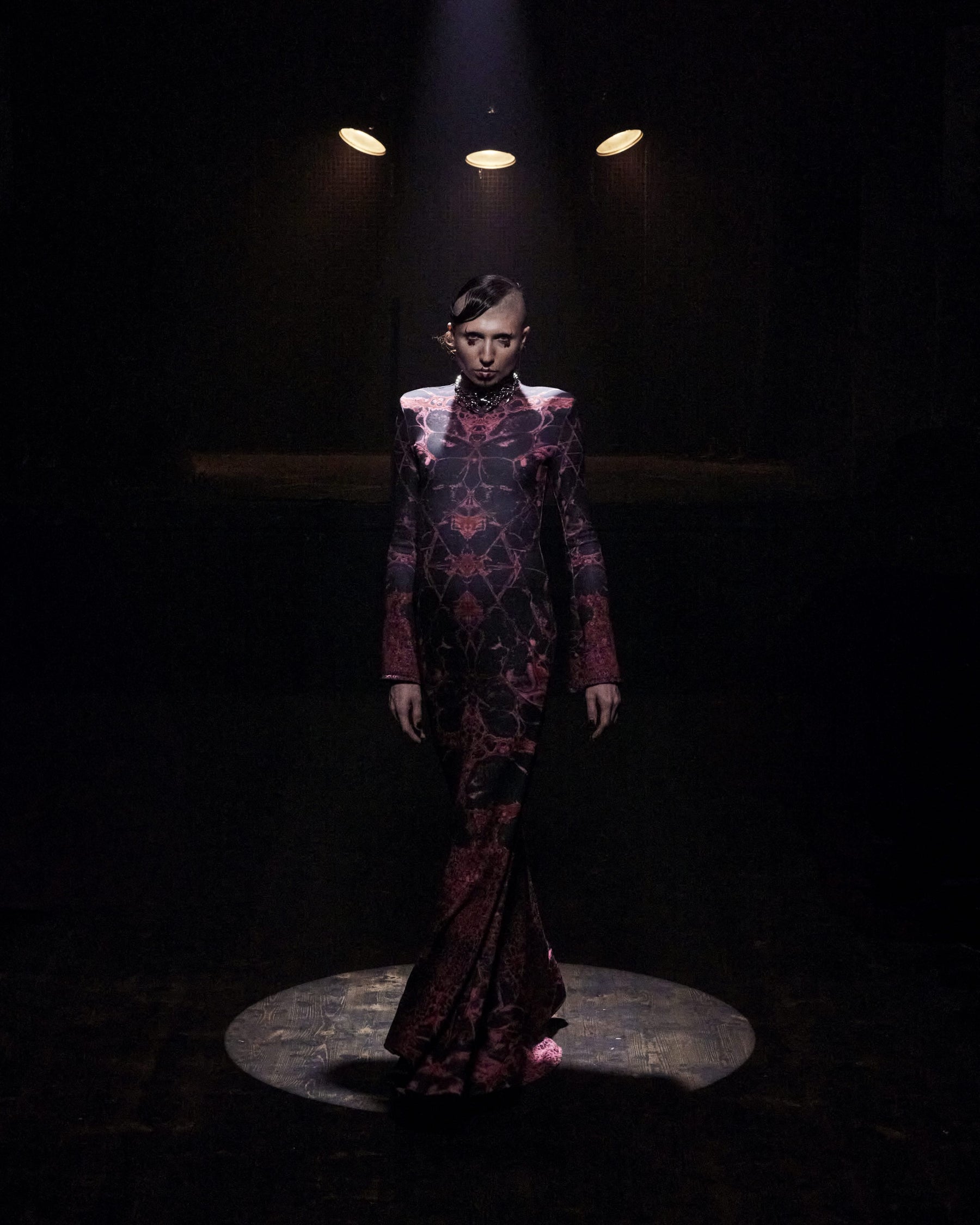 LOOK 3